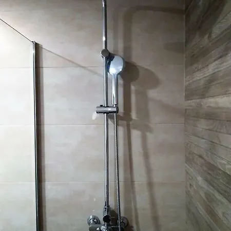 Apartamento Cerca De La Playa Y Bien Comunicado * Torremolinos