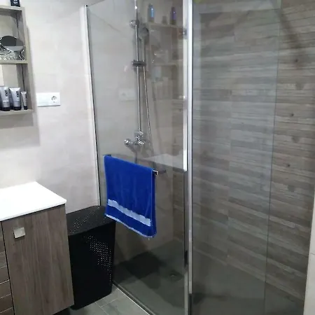 Apartamento Cerca De La Playa Y Bien Comunicado * Torremolinos