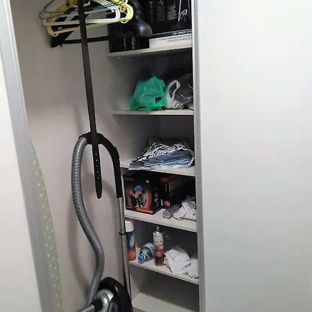 Apartamento Cerca De La Playa Y Bien Comunicado *