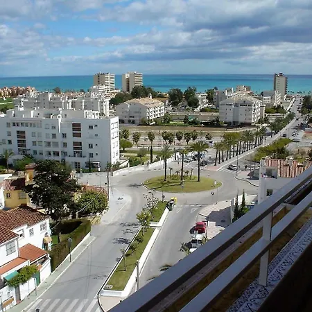 Apartamento Cerca De La Playa Y Bien Comunicado * Torremolinos