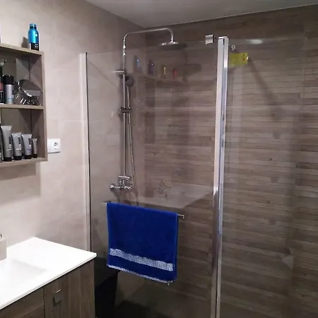 Apartamento Cerca De La Playa Y Bien Comunicado * Torremolinos