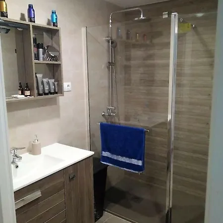 Apartamento Cerca De La Playa Y Bien Comunicado * Torremolinos