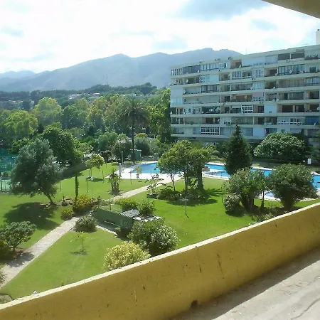 Apartamento Cerca De La Playa Y Bien Comunicado * Torremolinos