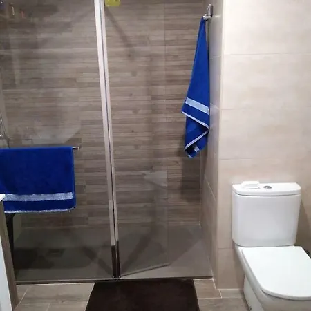 Apartamento Cerca De La Playa Y Bien Comunicado * Torremolinos